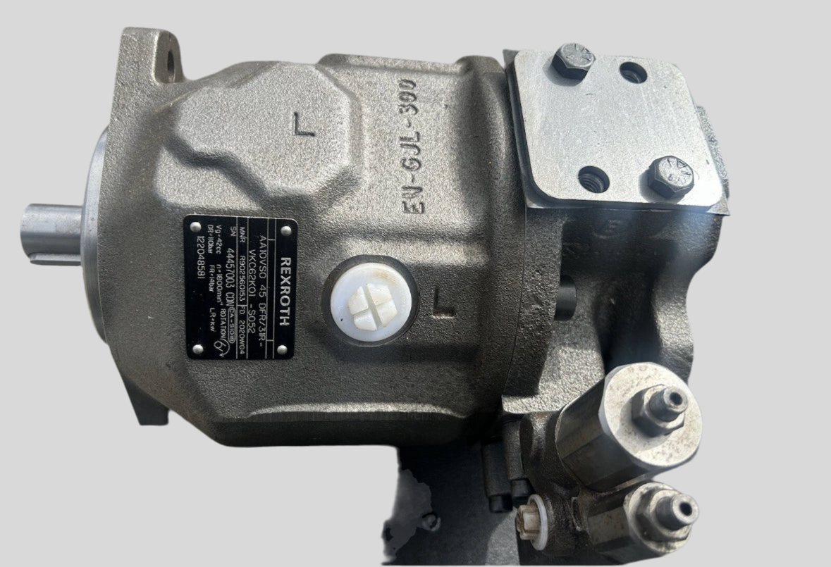 R902560153
AXIAL-PISTON PUMP A AA10VSO 45